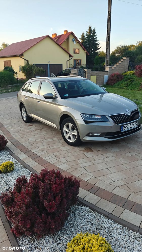 Skoda Superb 1.8 TSI Ambition - 15