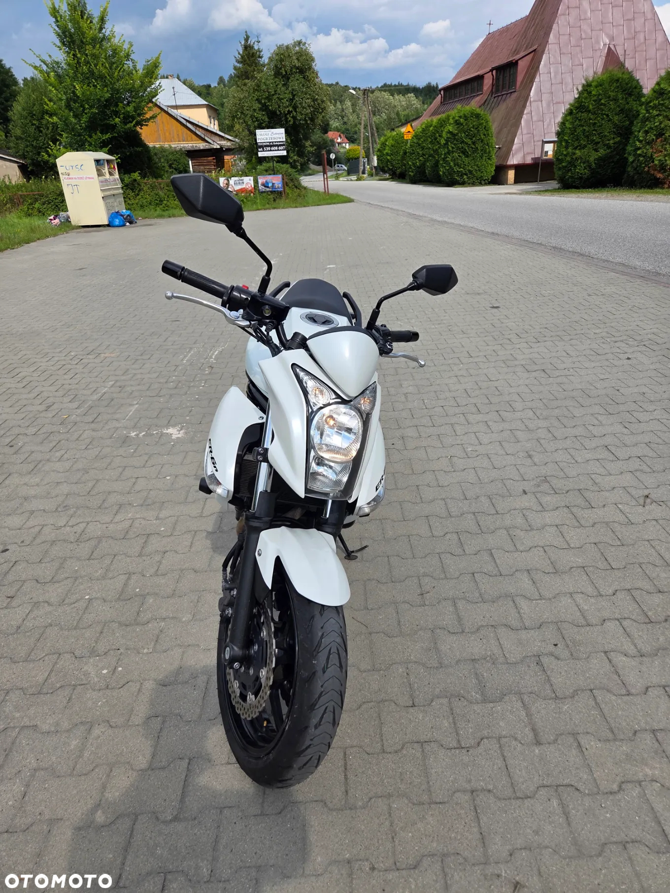 Kawasaki ER - 4