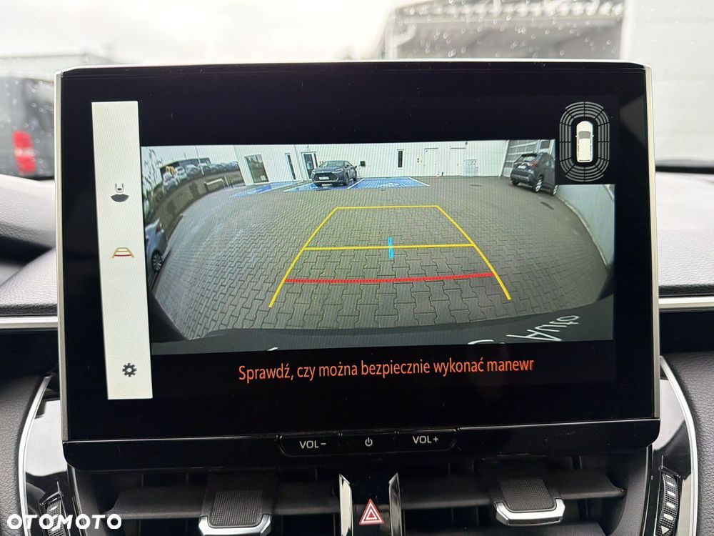 Toyota Corolla Cross 2.0 Hybrid Executive AWD - 23