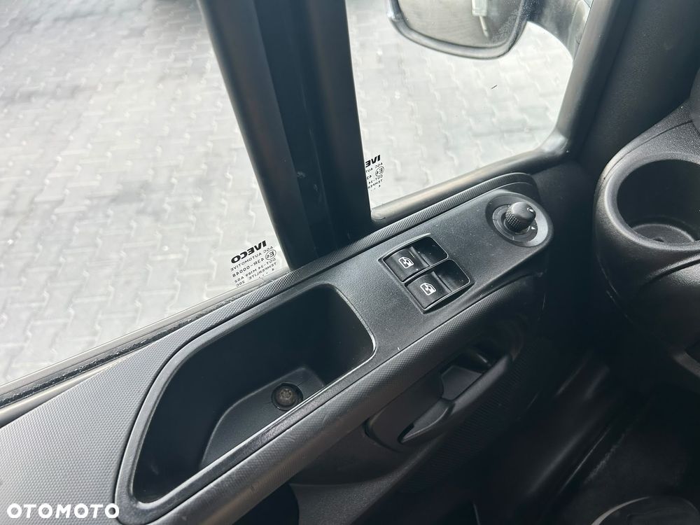 Iveco Daily 40C15 35C15 3.0 HPI Kontener 9 palet + winda 1000kg **Bez Adblue**KLIMA**Serwis**Sprowadzony** - 14