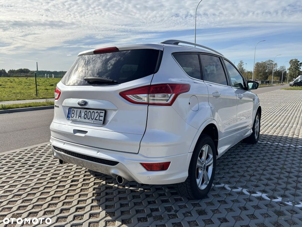 Ford Kuga 2.0 TDCi 4x4 Titanium - 6