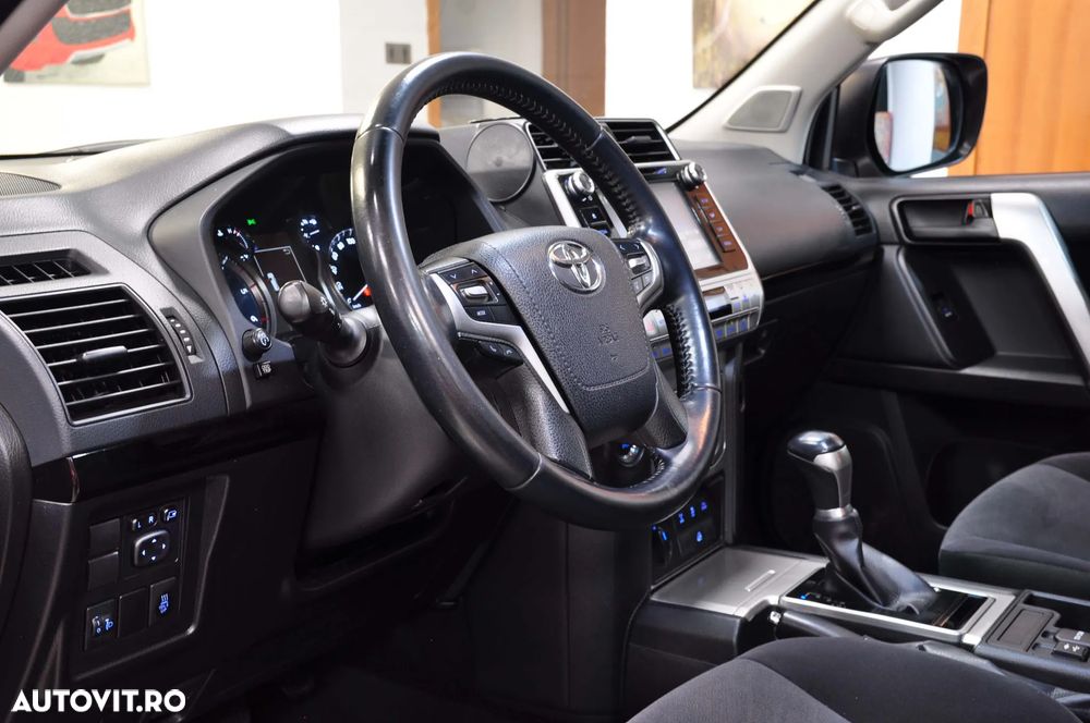 Toyota Land Cruiser 2.8l Turbo D-4D A/T 5 locuri Active - 12
