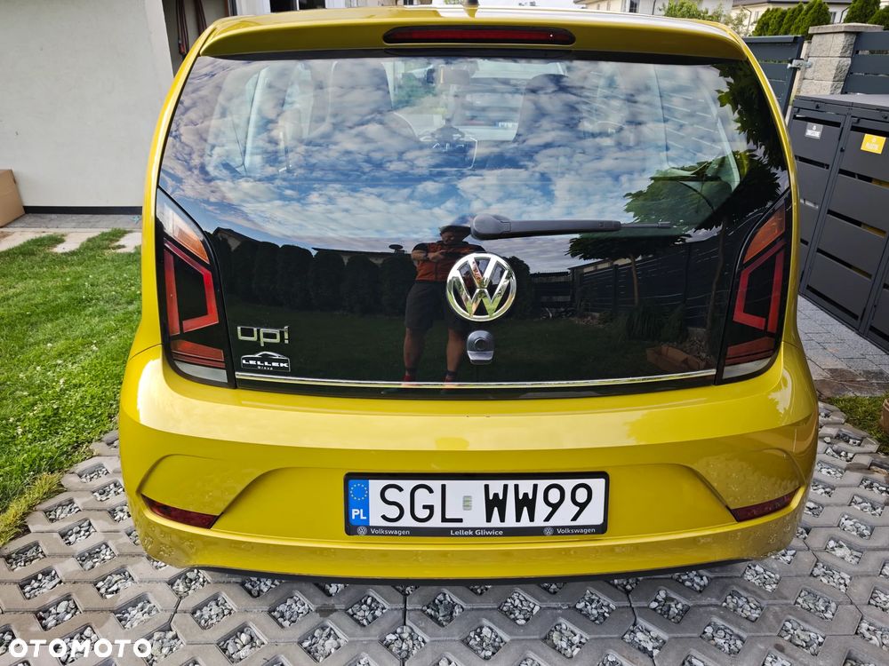 Volkswagen up! 1.0 high - 28
