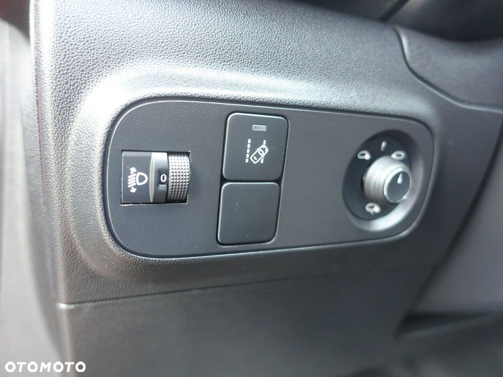 Citroën C3 1.2 PureTech Shine - 28