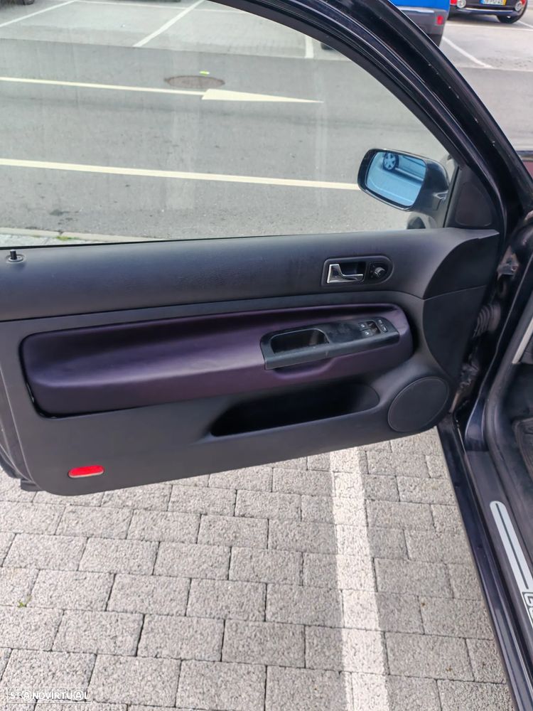 VW Golf 1.4i Confortline - 9