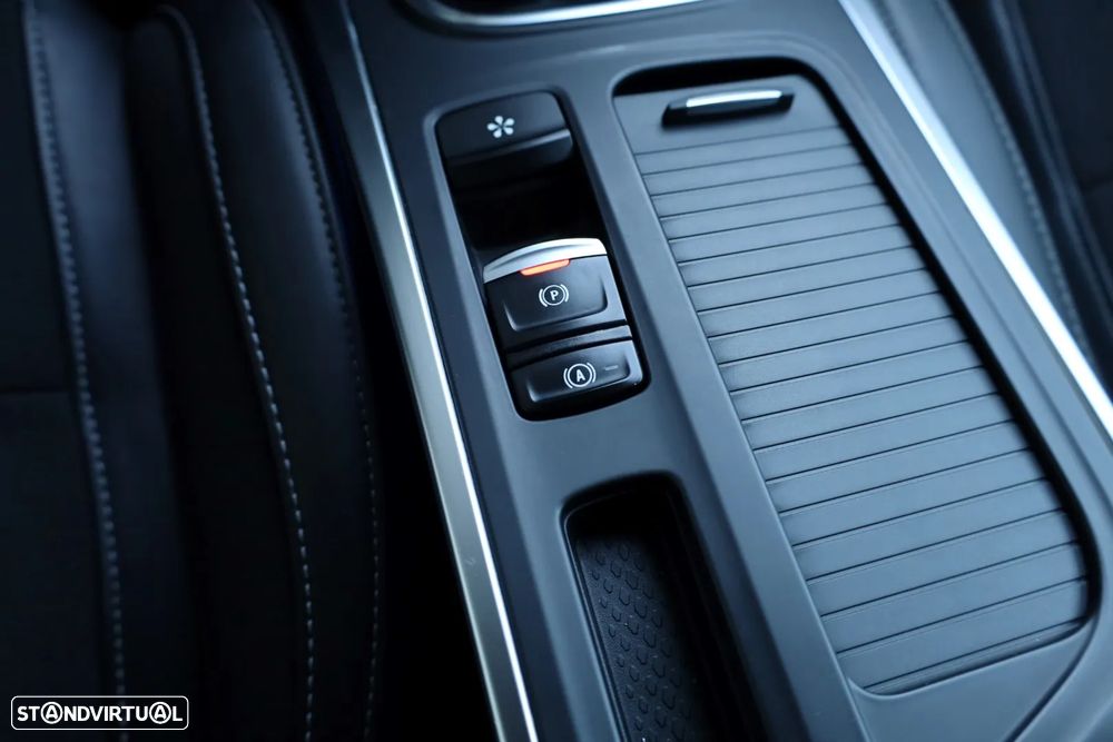 Renault Mégane Sport Tourer 1.6 E-Tech Plug-In Hybrid Equilibre - 19