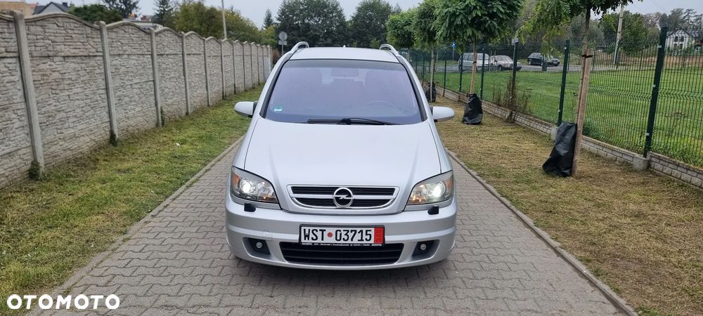 Opel Zafira 2.2 Elegance - 4