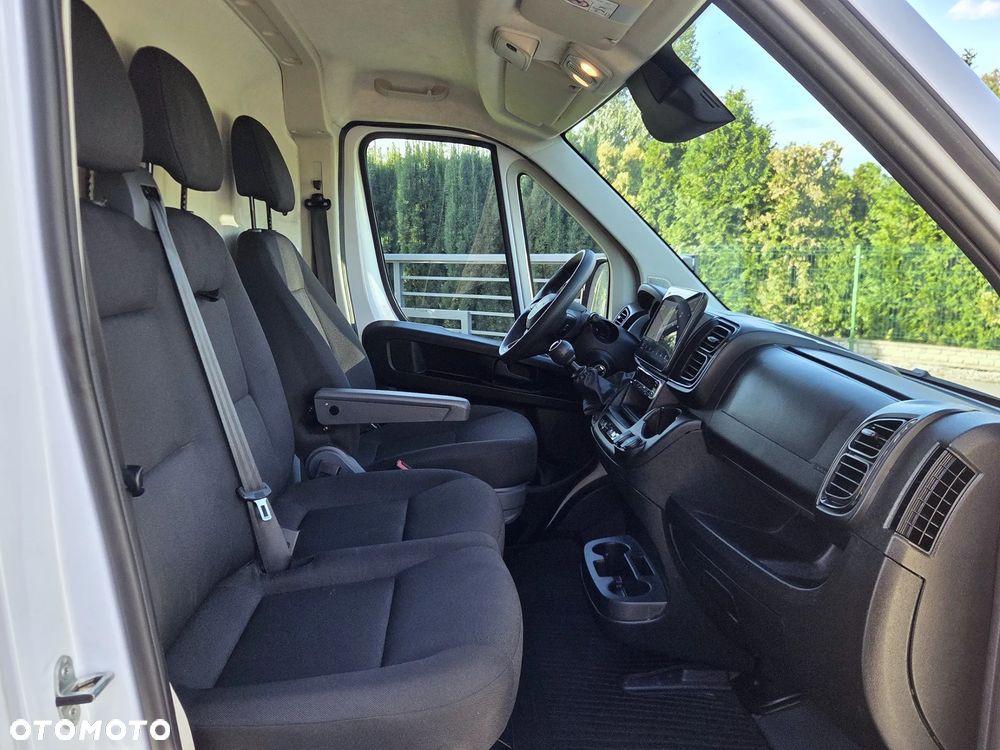 Fiat SCUDO - 12