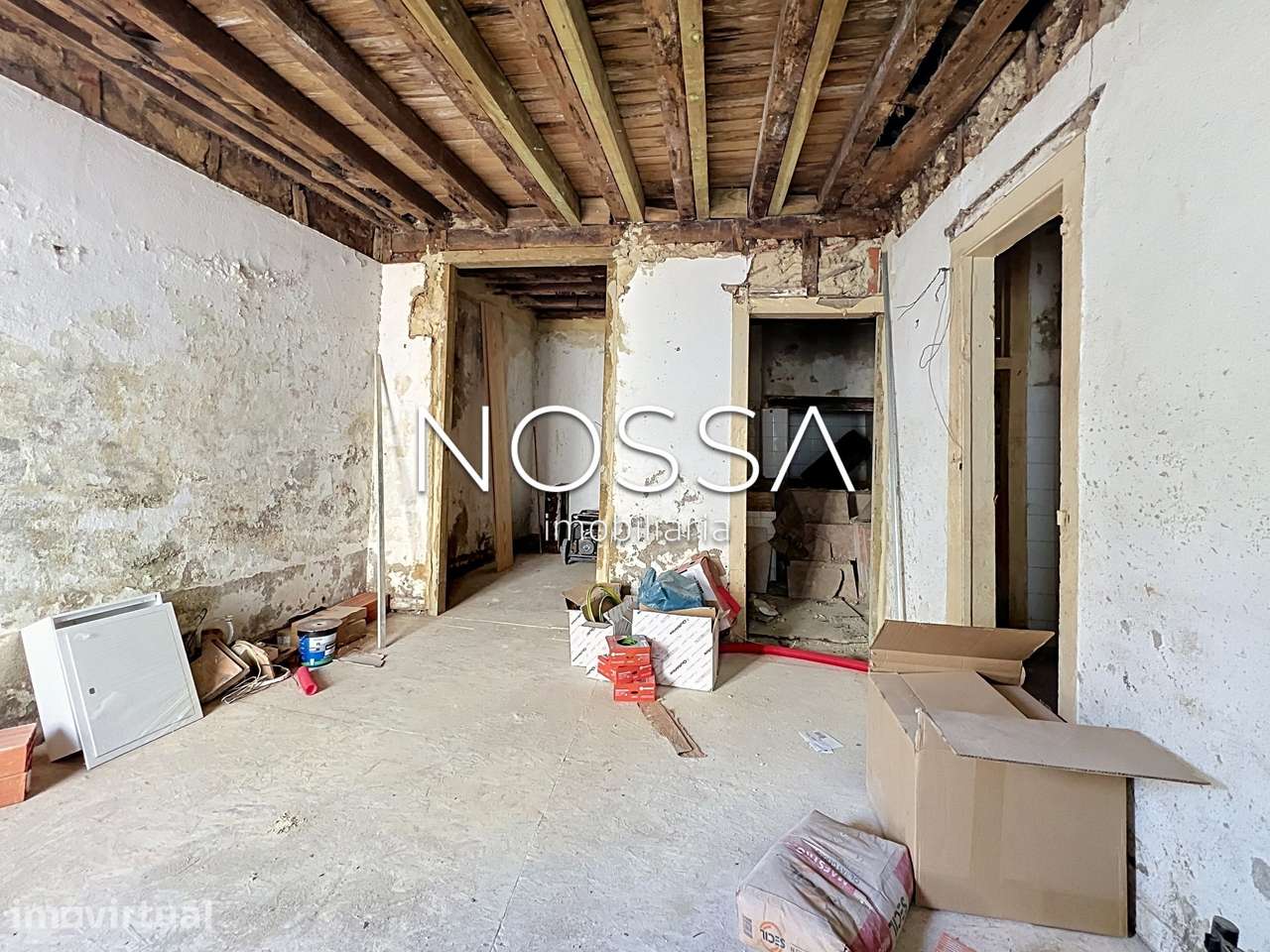 T1 para Remodelação Total | Rua do Mirante – São Vicente, Lisboa - Grande imagem: 5/31
