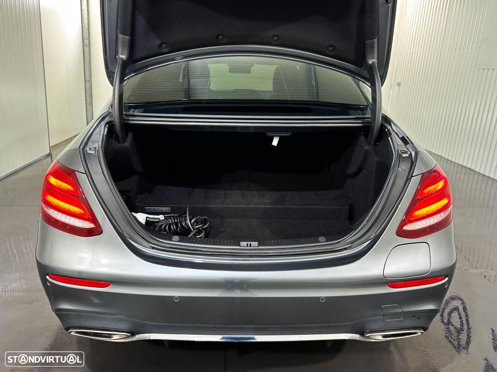 Mercedes-Benz E 350 e AMG - 59