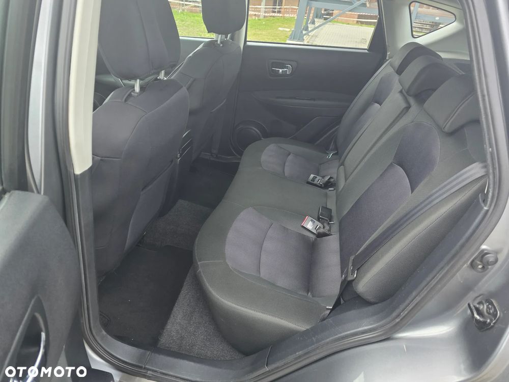 Nissan Qashqai - 11