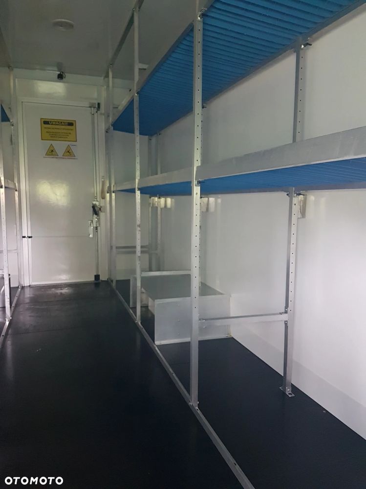 Iveco DAILY KONTENER NISKOPODŁOGOWY 4,44x2,23x2,42 SKLEP FOODTRUCK BAR KLIMA KONIOWÓZ KAMPER - 37