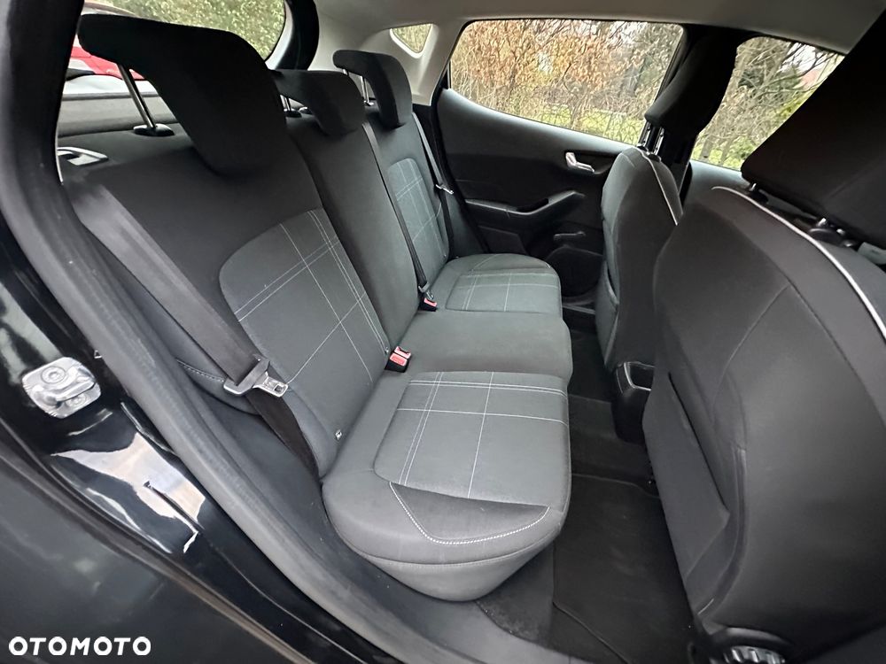 Ford Fiesta 1.1 S&S TITANIUM - 18