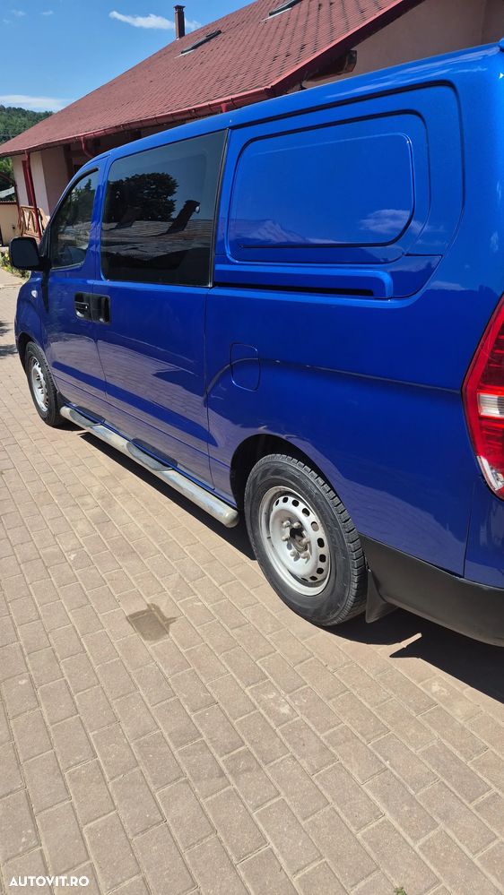 Hyundai H-1 2.5 CRDi Travel Comfort - 12