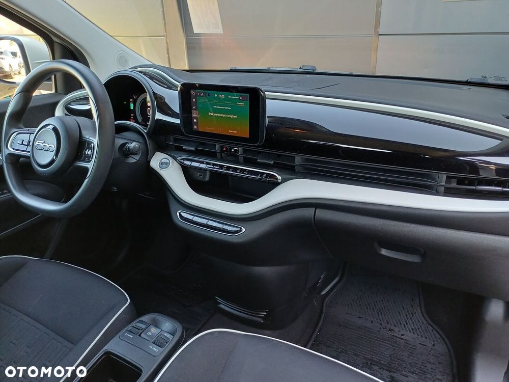 Fiat 500e - 12