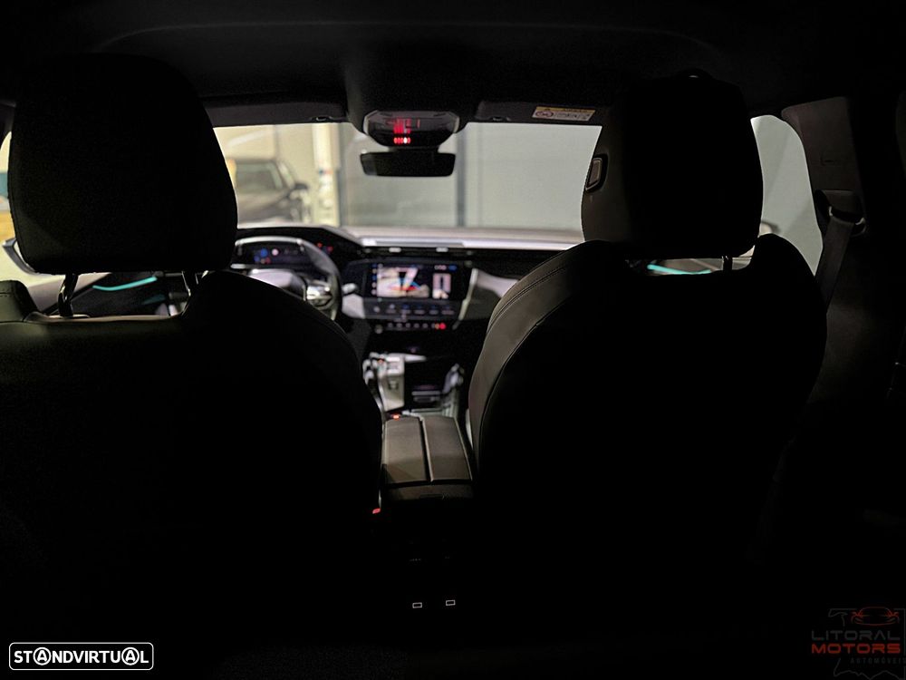 Peugeot 308 1.6 Hybrid GT e-EAT8 - 38