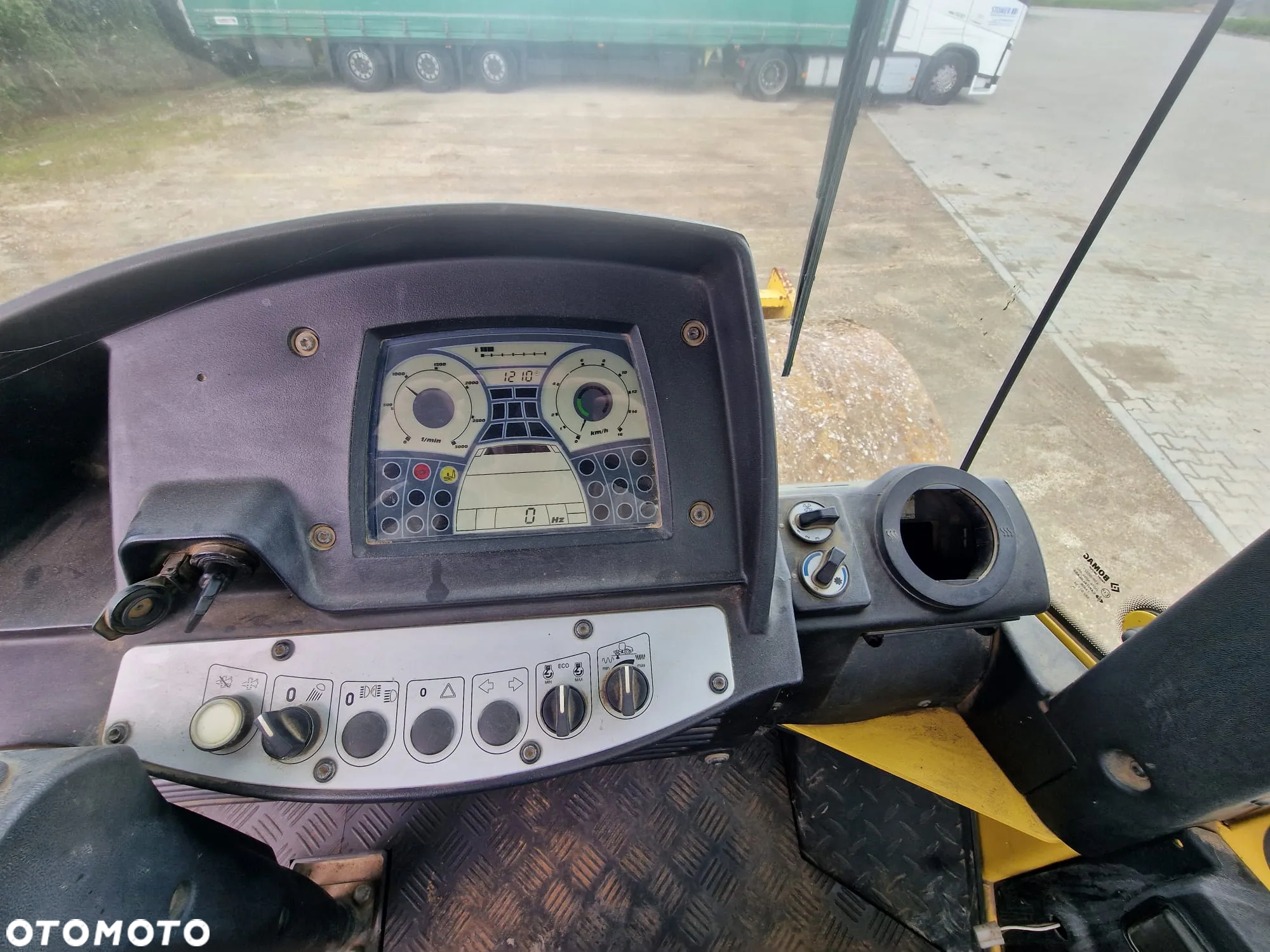 Bomag BW 213 DH-4 - 15
