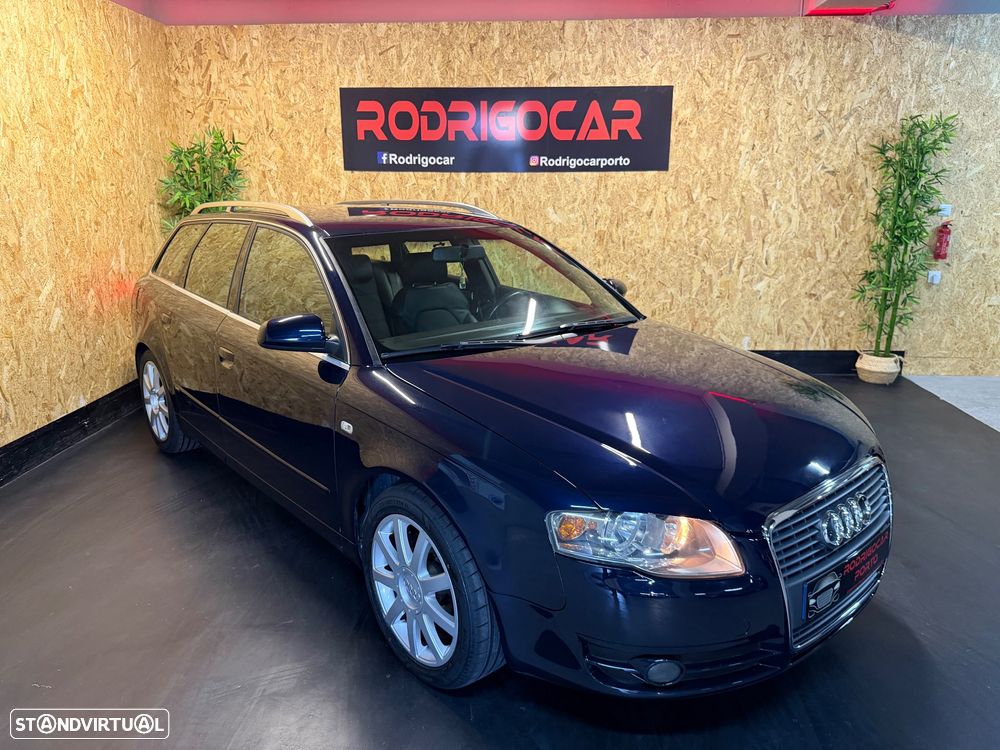 Audi A4 Avant 2.0 TDi S-line - 1
