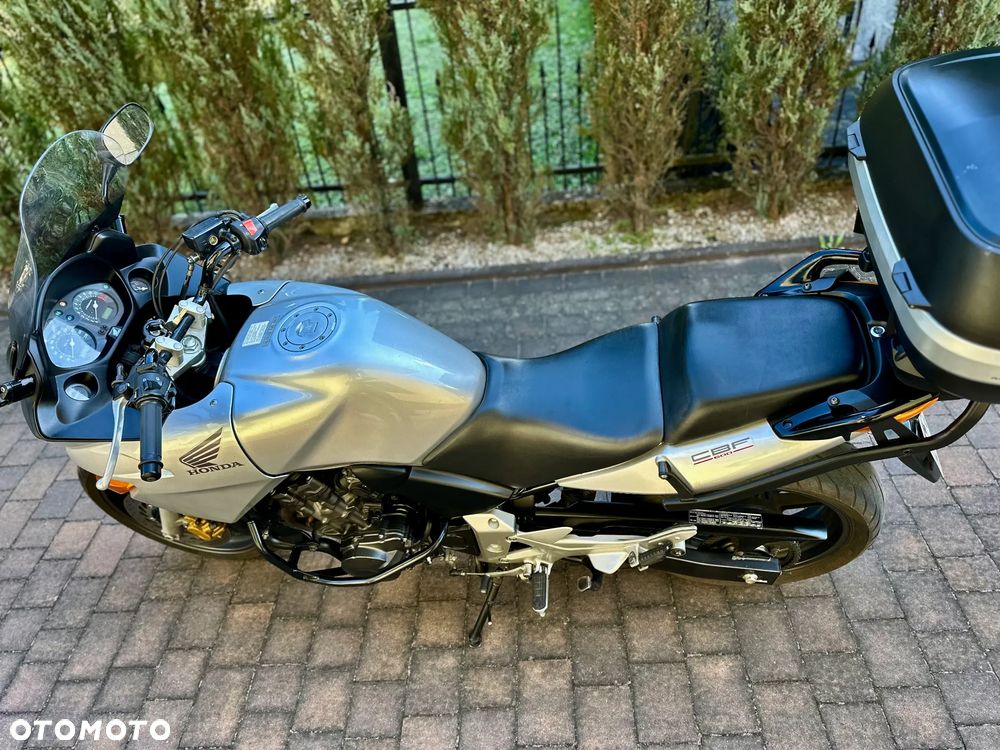 Honda CBF - 9