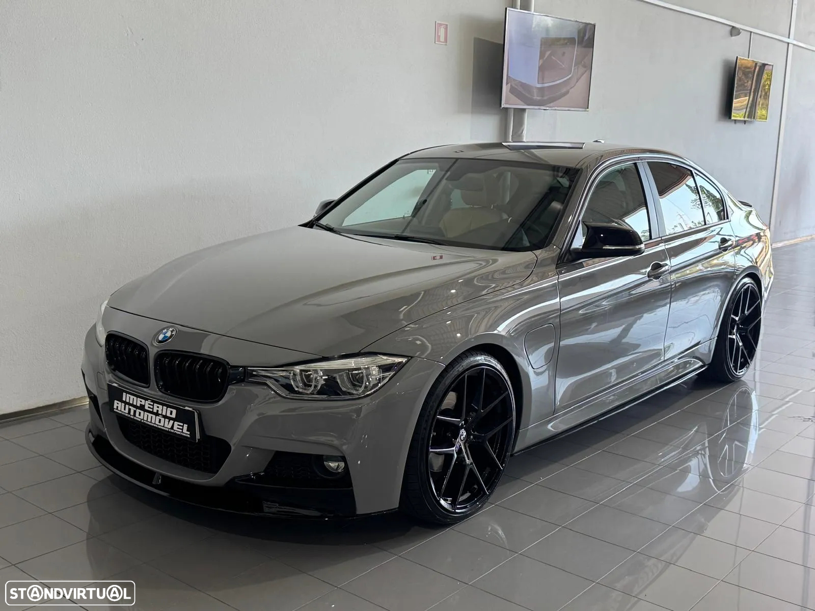 BMW 330 e iPerformance Pack M - 18