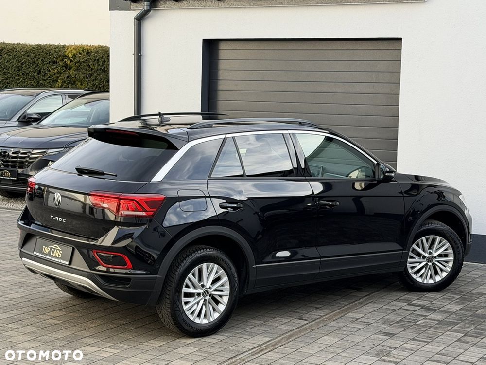 Volkswagen T-Roc - 38