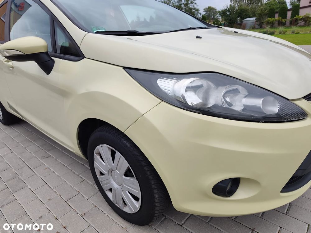 Ford Fiesta 1.25 Ambiente - 19