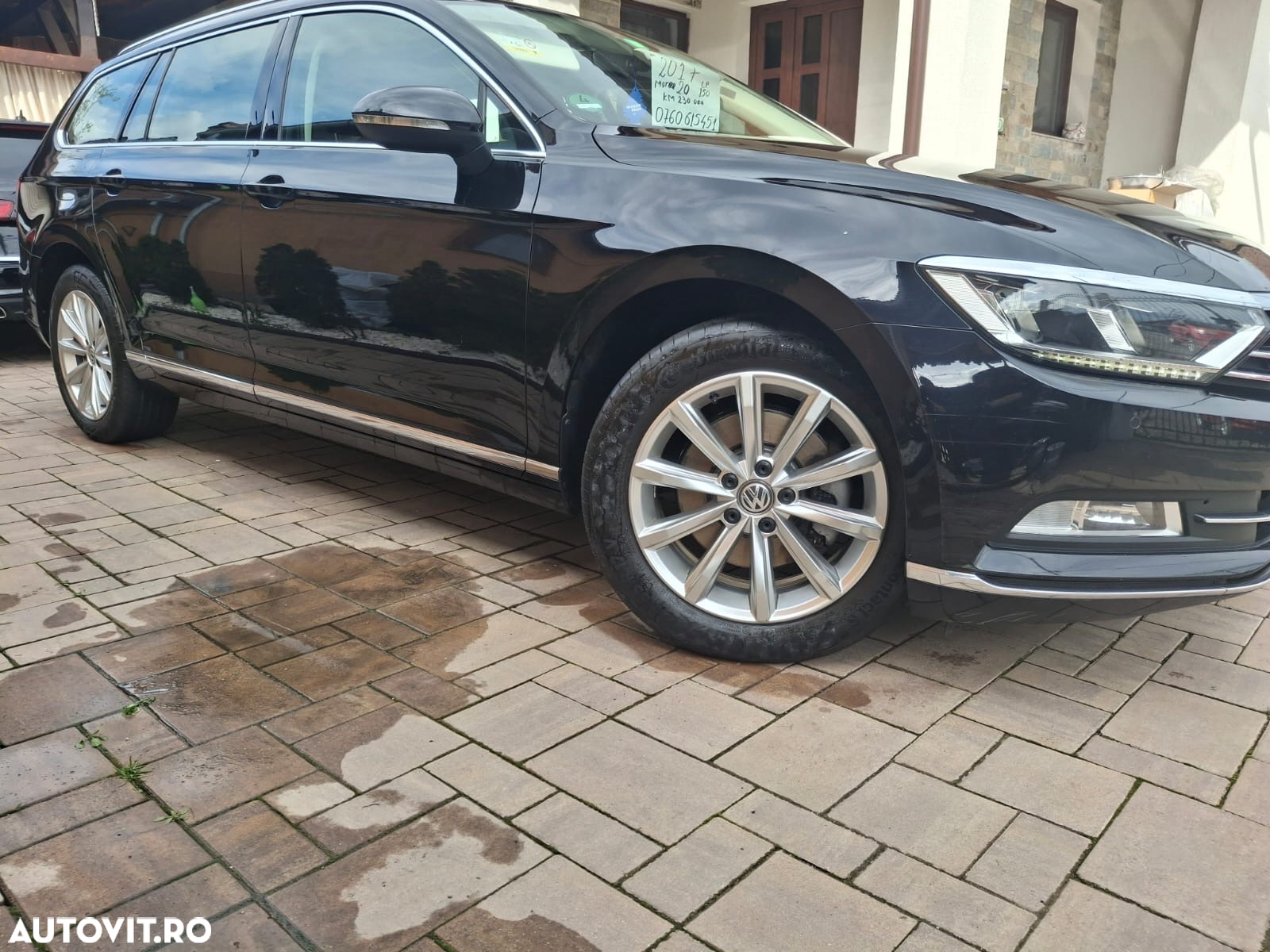 Volkswagen Passat - 2