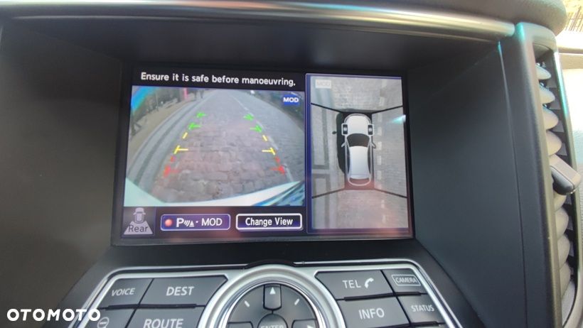 Infiniti QX70 3.7 S Premium - 11