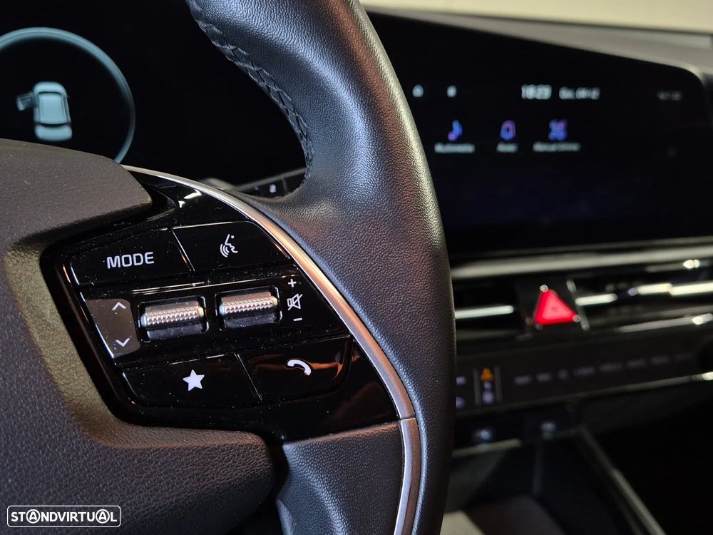 Kia Niro EV 64kWh Drive - 29