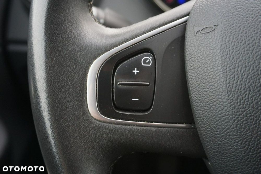 Renault Captur - 17