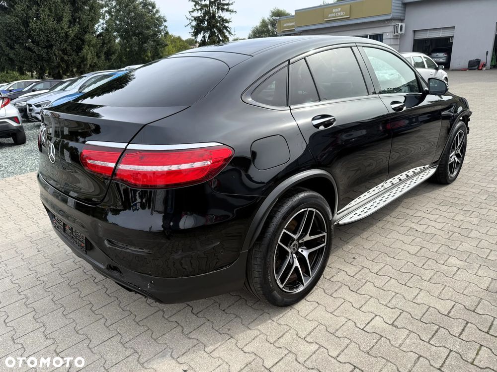Mercedes-Benz GLC 250 d 4Matic 9G-TRONIC AMG Line - 3