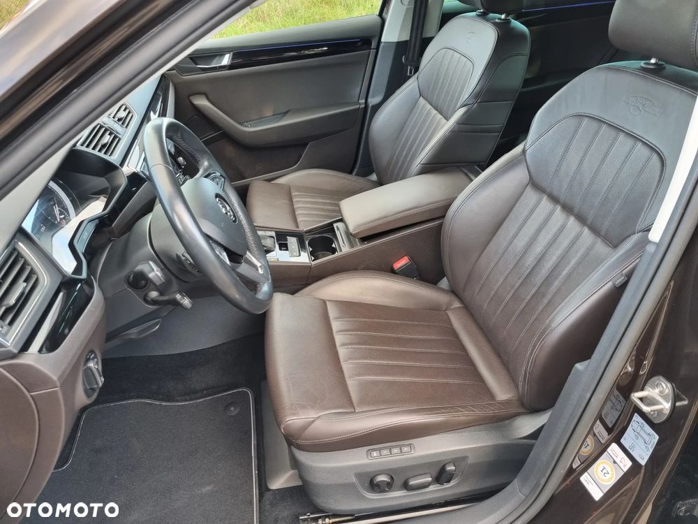 Skoda Superb 2.0 TDI L&K DSG - 19