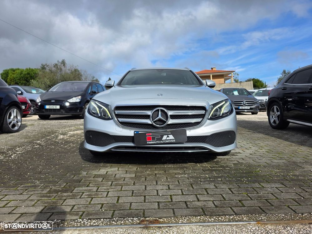 Mercedes-Benz E 220 d Avantgarde - 4