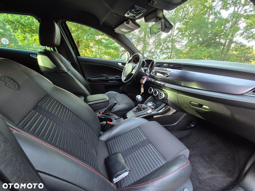 Alfa Romeo Giulietta 1.4 TB 16V Multiair Turismo - 12