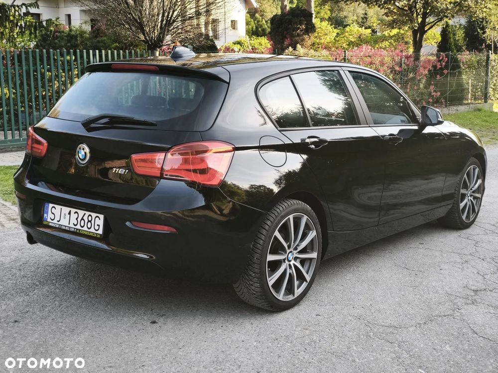 BMW Seria 1 118i Sport Line - 13