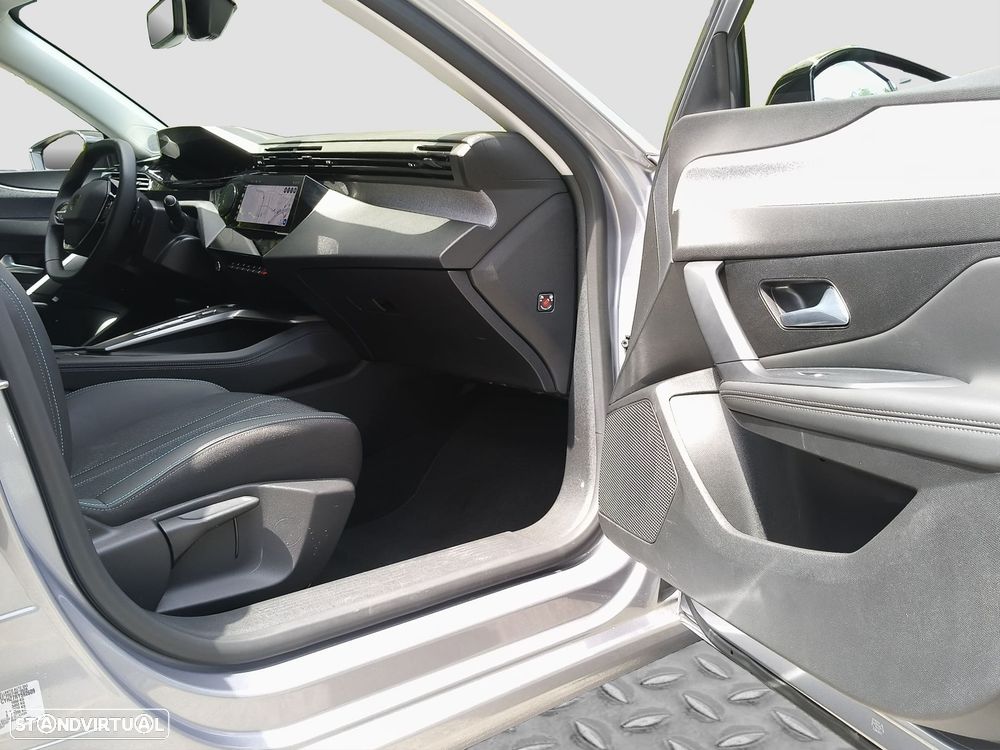 Peugeot 308 SW 1.5 BlueHDi Allure Pack EAT8 - 38