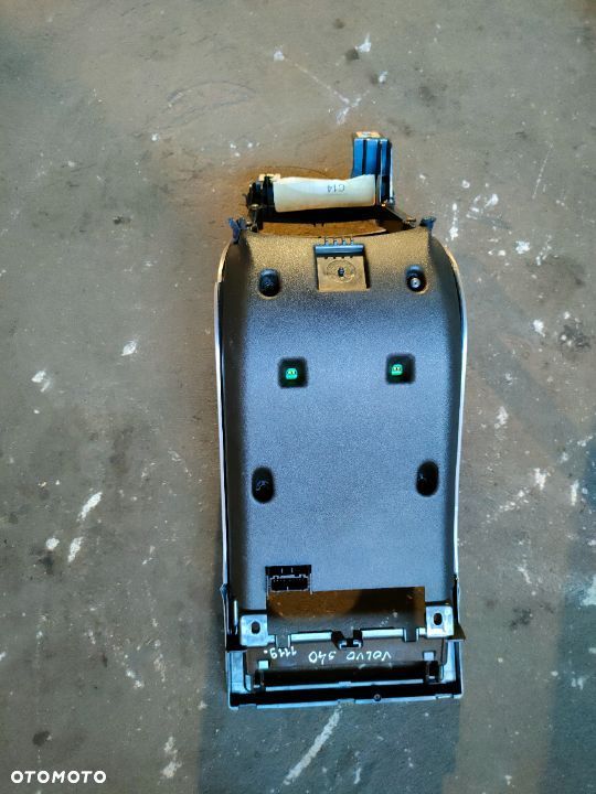 Radio i przełączniki nawiewu,wyświetlacz Volvo s 40 - 4