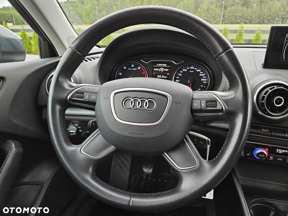 Audi A3 Sportback 1.4 TFSI Ambiente - 21