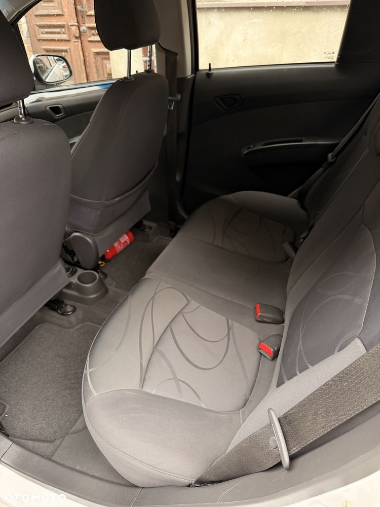 Chevrolet Spark - 5