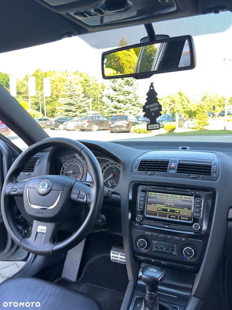 Skoda Octavia 2.0 TDI DPF RS DSG - 14