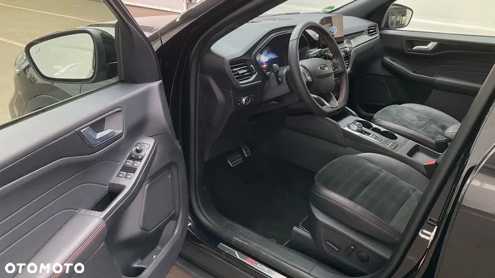 Ford Kuga 2.5P PHEV FWD Titanium X - 11