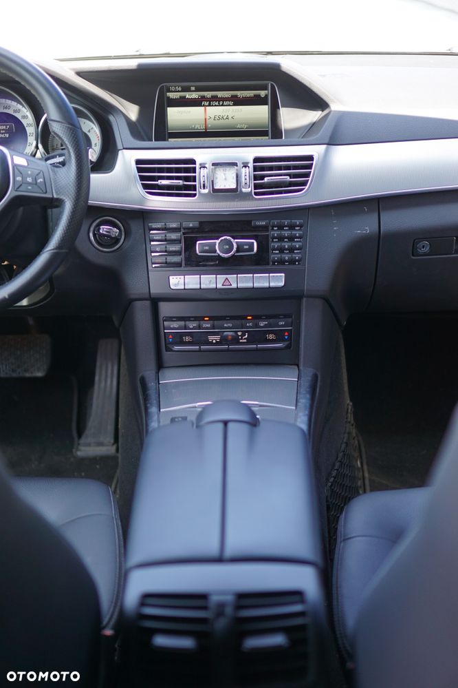 Mercedes-Benz Klasa E 200 BlueTEC 7G-TRONIC - 7