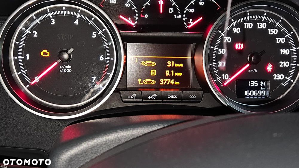 Peugeot 508 1.6 T Allure - 8