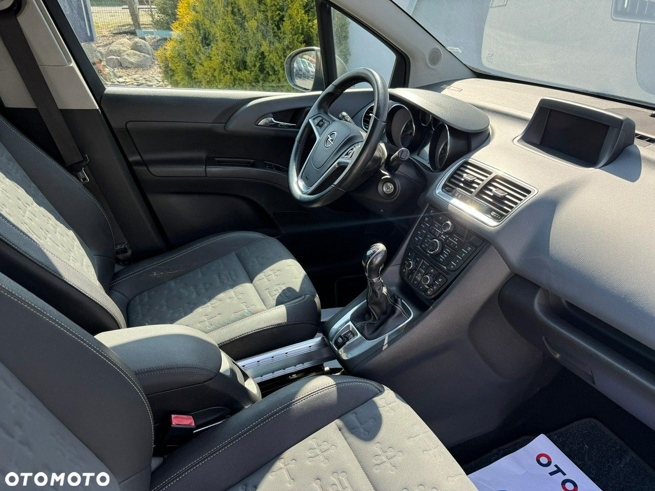 Opel Meriva - 24