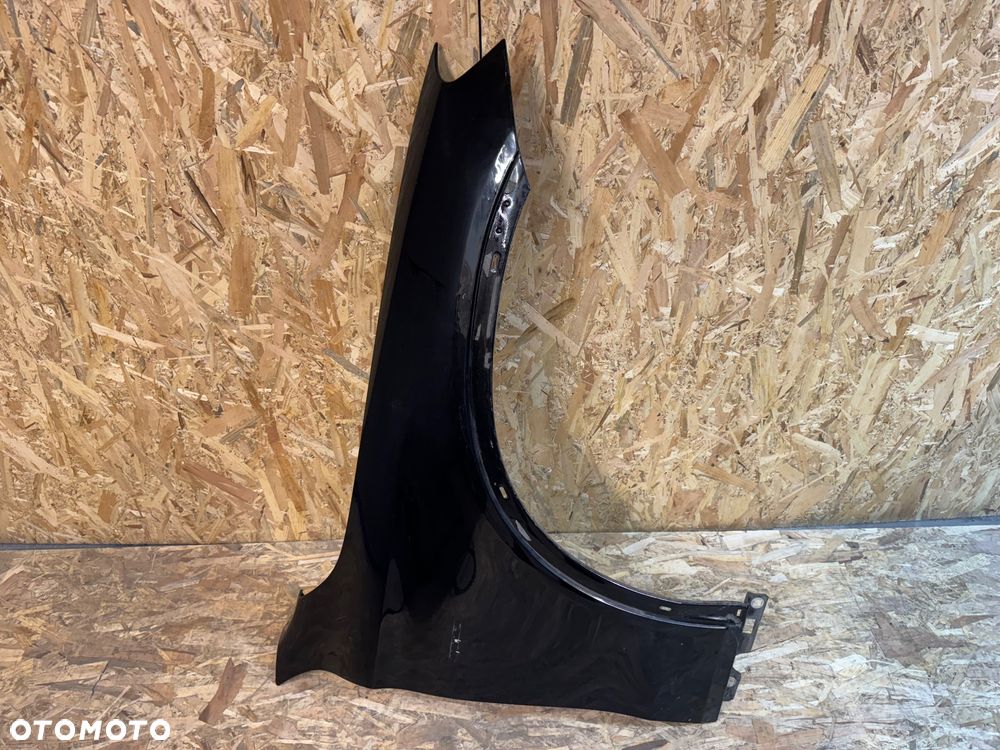 Przedni prawy błotnik Mercedes glc 253