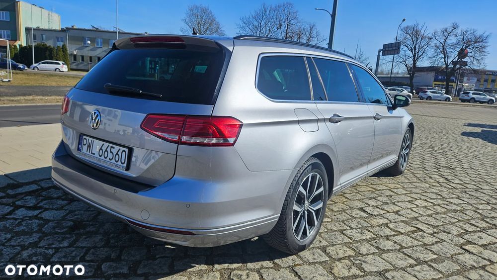 Volkswagen Passat - 23