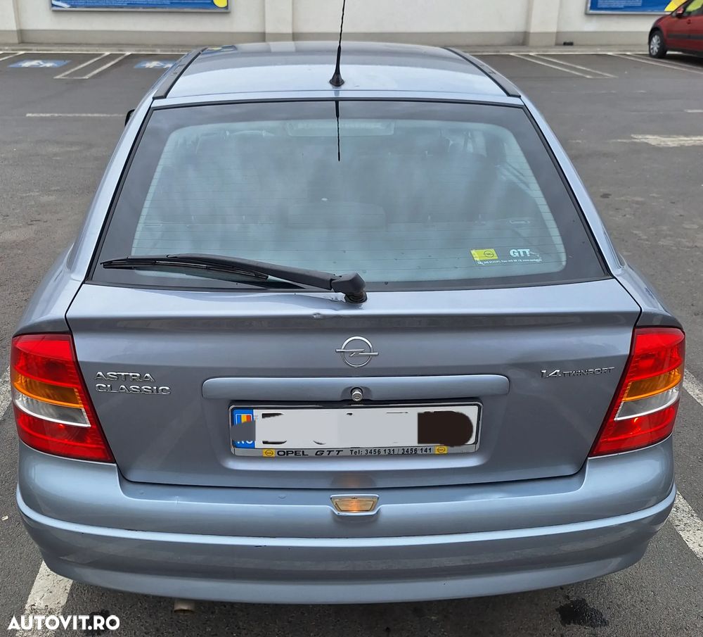 Opel Astra Classic 1.4i - 7