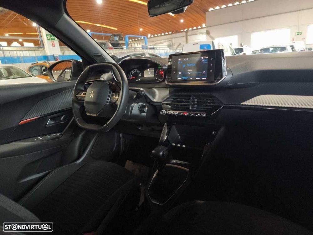 Peugeot 2008 1.2 PureTech Active Pack - 13