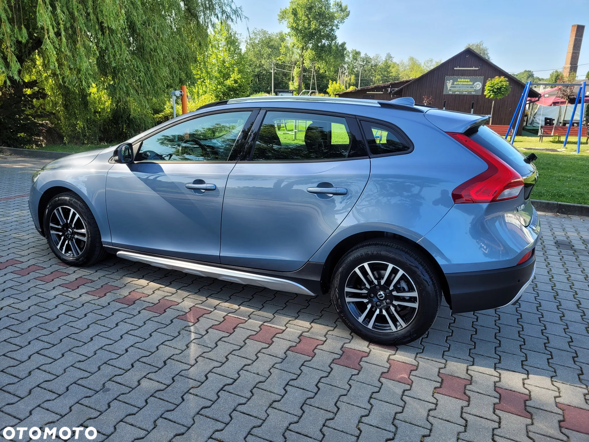 Volvo V40 T3 Drive-E Momentum - 13