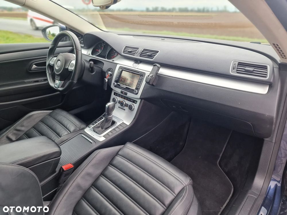 Volkswagen CC 2.0 TDI 4Motion BlueMotion Technology DSG - 34